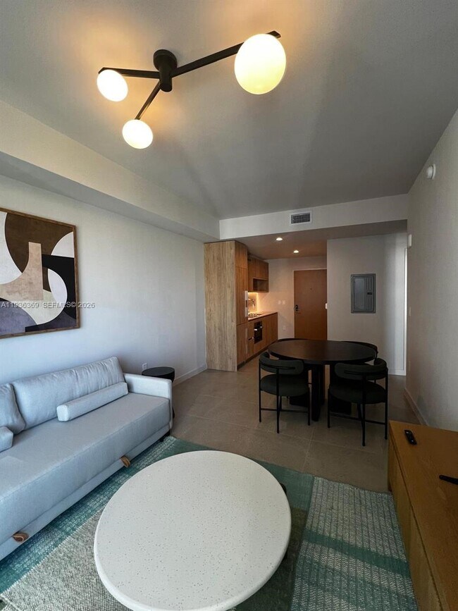 Foto del edificio - 11 NE 6th St