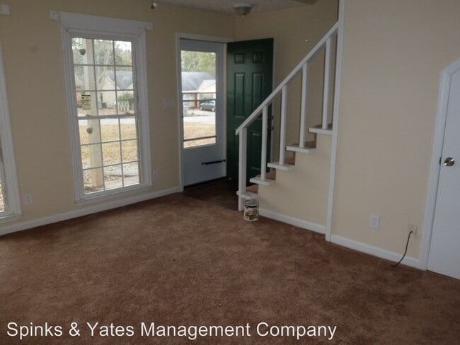 Building Photo - 103 Peachtree Ct