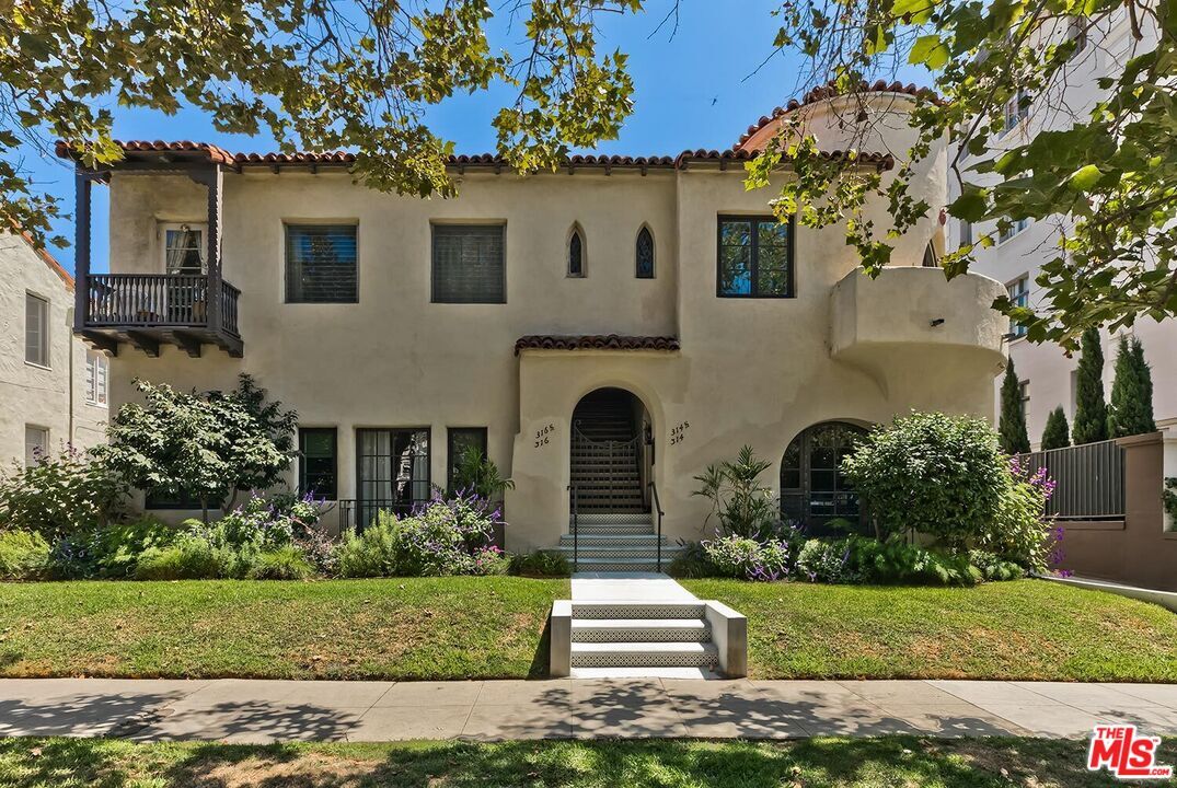 Foto principal - 316 N Sycamore Ave