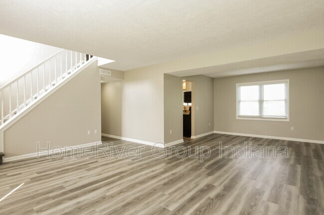 Building Photo - 805 Timber Creek Dr