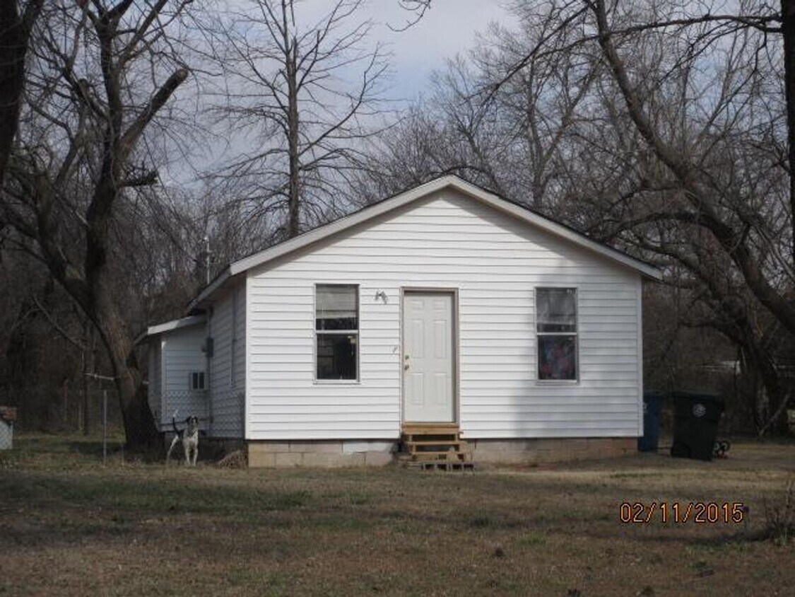 Primary Photo - Cute Move in Ready Midwest City