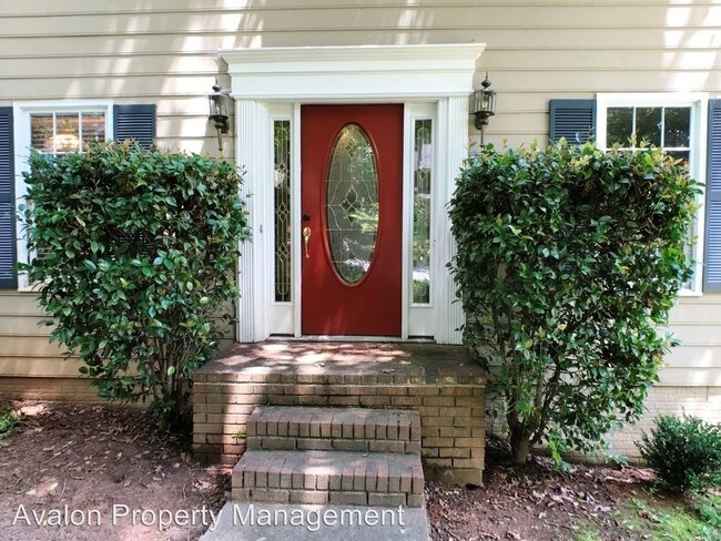 Building Photo - 2830 Missy Dr