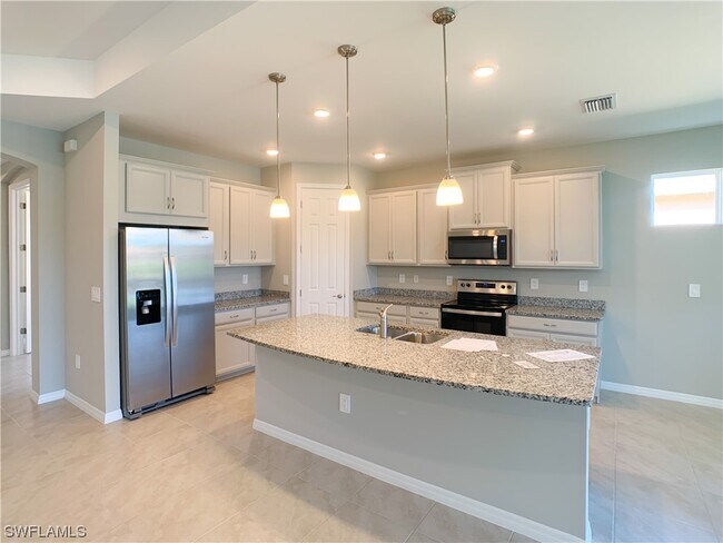 Building Photo - 3017 Birchin Ln