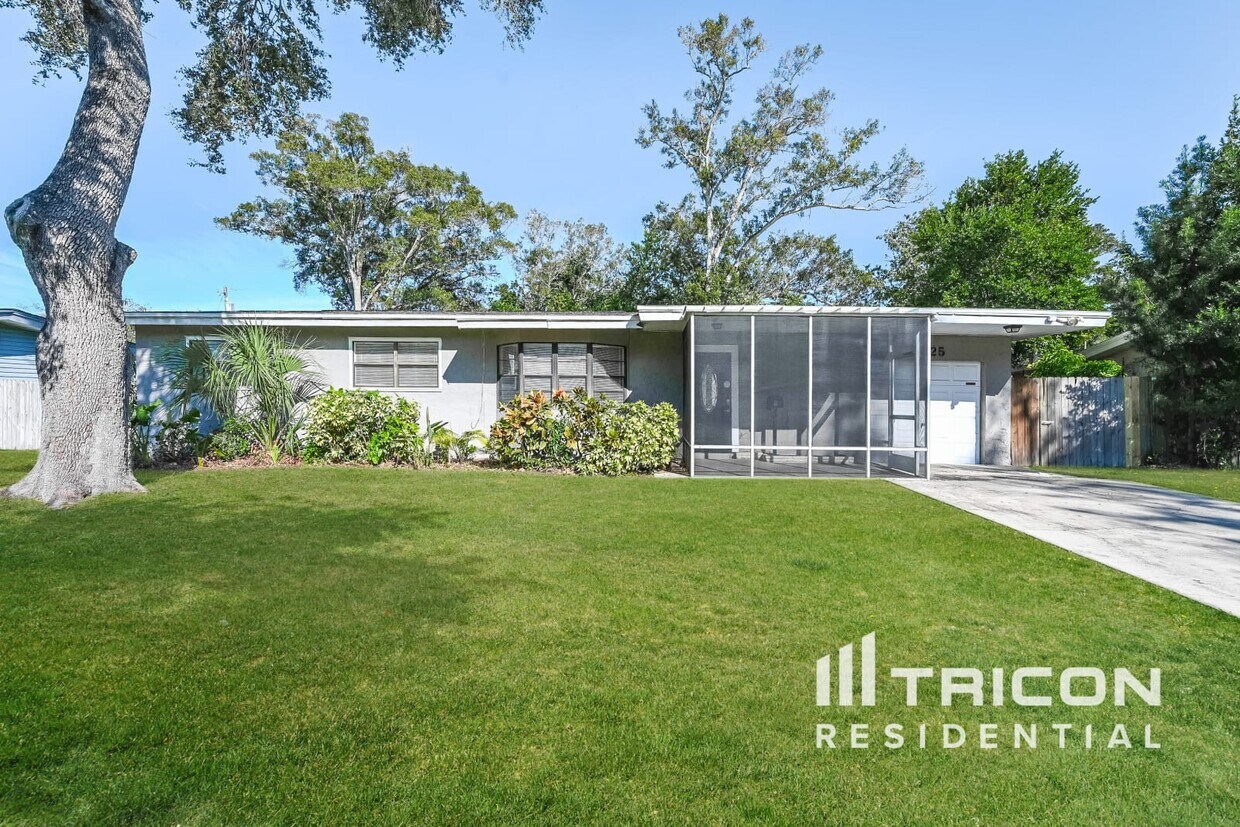 Foto principal - 5025 33rd Terrace N