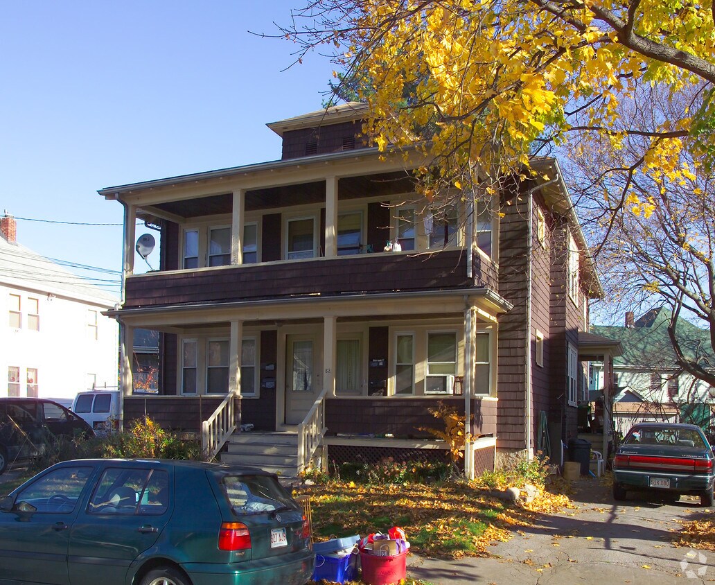 Primary Photo - 80-82 Old Colony Ave