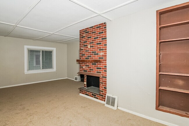 Foto del edificio - 1844 Ross Ave E