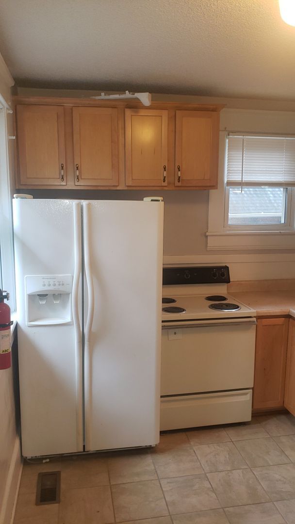 Foto del edificio - Darling 2br/1ba in Five Points. Apartment unit in historic home. Available 7/15!
