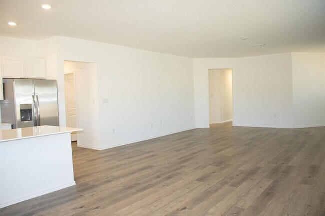 Building Photo - 203 Donnington Dr