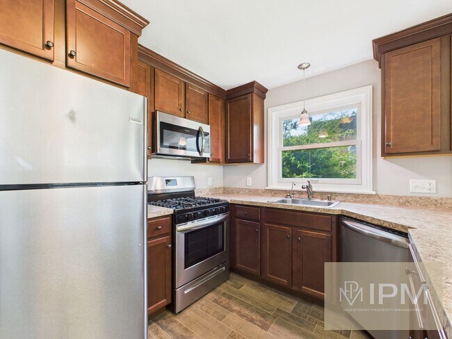 Foto del edificio - Beautiful Brick Rancher – One-Floor Living in Central York School District!