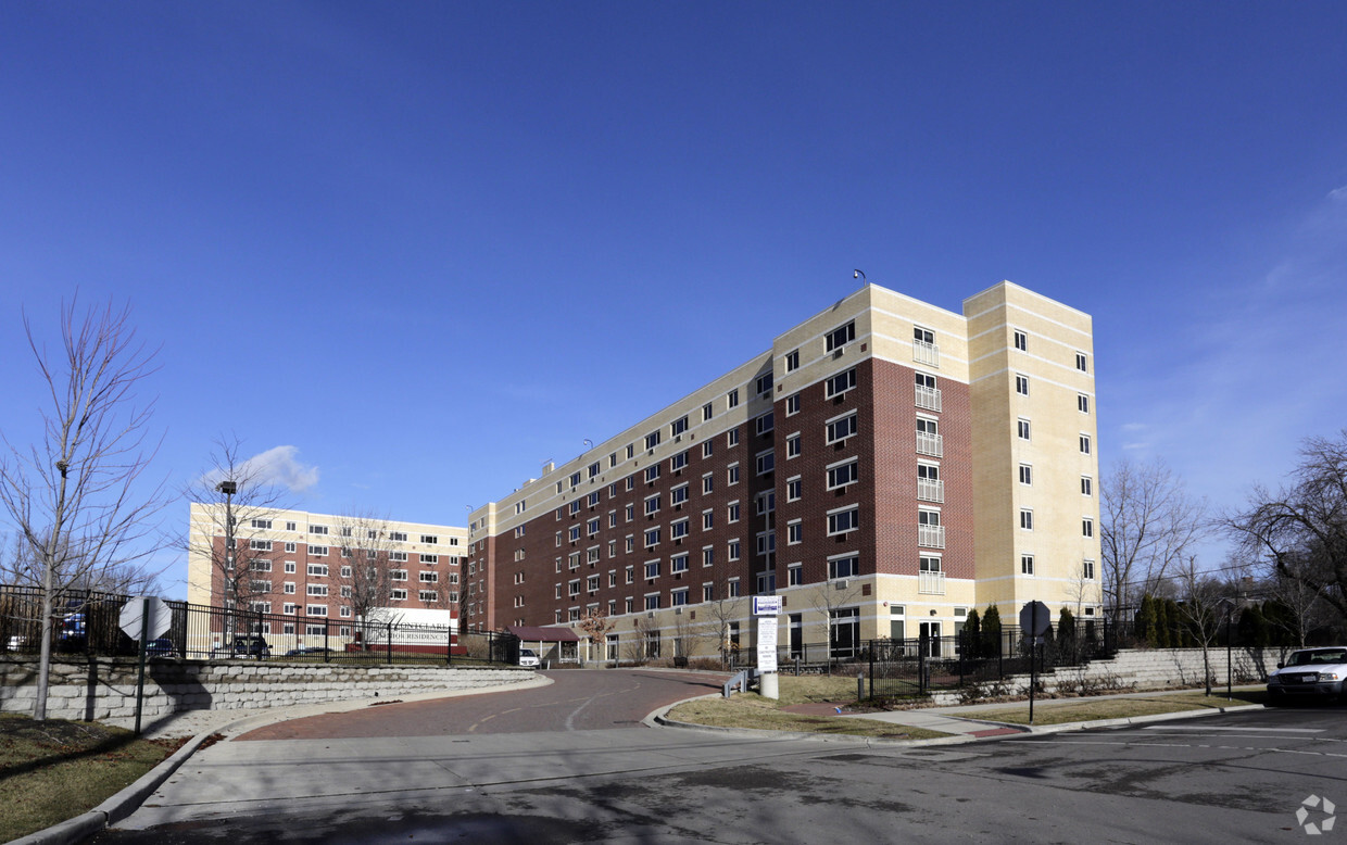 Primary Photo - Montclare Senior Residences of Avalon Park