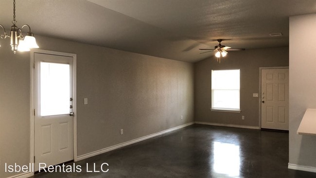 Building Photo - 312 Lowes Blvd