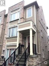 Building Photo - 1-121 Beckenrose Ct