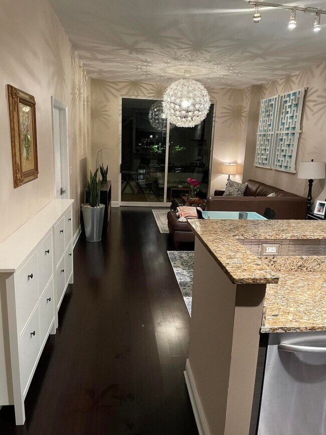 Building Photo - 550 Okeechobee Blvd