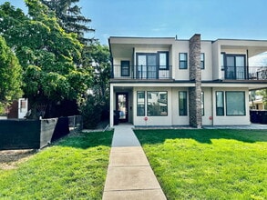 Building Photo - 2142 Julian St