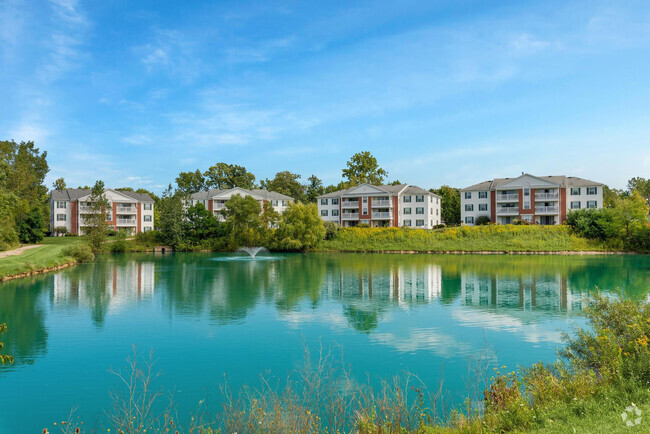 Building Photo - Aspen Lake