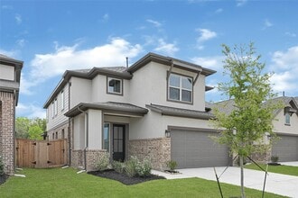 Building Photo - 31823 Autumn Spur Ln