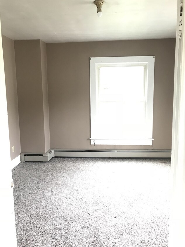 Foto del edificio - 401 Conewango Ave