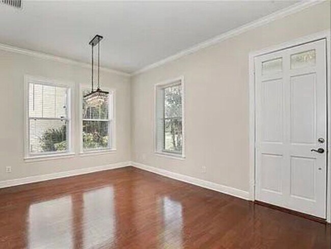 Building Photo - Luxury Winter Park 3 Bedroom 2.5 Bath 2 Ca...