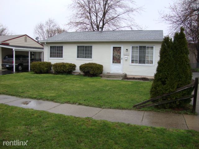 Primary Photo - 1465 Andrea St
