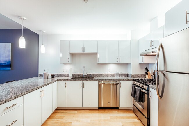 Foto del edificio - 333 Fremont St