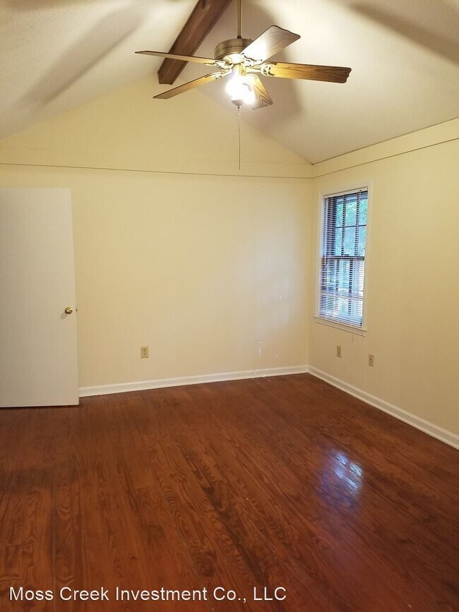 Foto del edificio - 4 br, 2 bath House - 108 Ravenwood Court