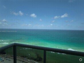 Building Photo - 19111 Collins Ave