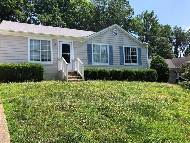 Photo - 5918 Running Deer Rd House