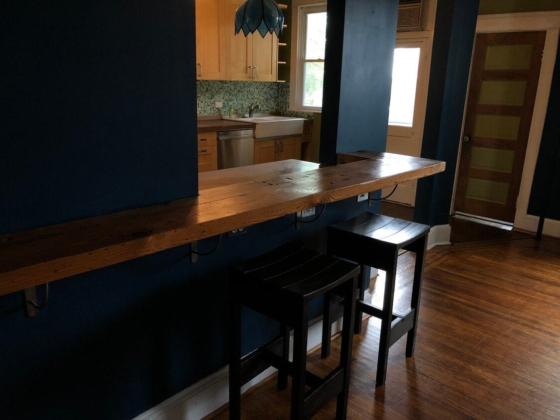 Foto principal - 335 east 30th st