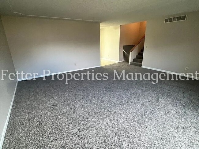 Building Photo - 1388
