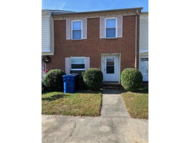 Building Photo - 1435 Canadian Ct