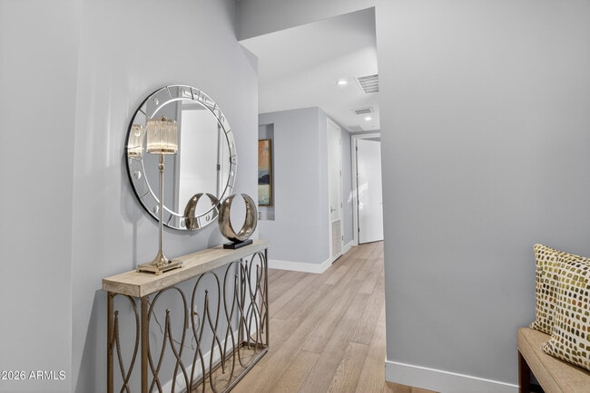 Building Photo - 16580 N 92nd St