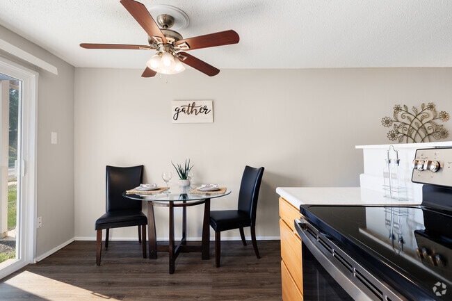 2BR, 2BA - 875SF - Dining room - Black Forest Apartments