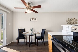 2BR, 2BA - 875SF - Dining room - Black Forest Apartments