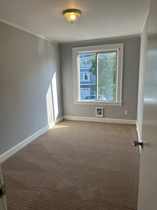 Photo - 1379-1383 24th Avenue Apartment