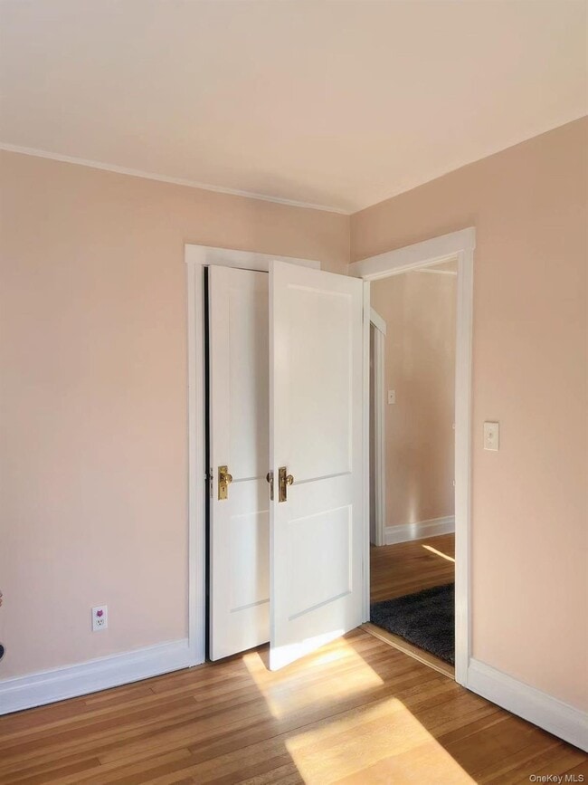 Foto del edificio - 11 Edgewood Pl