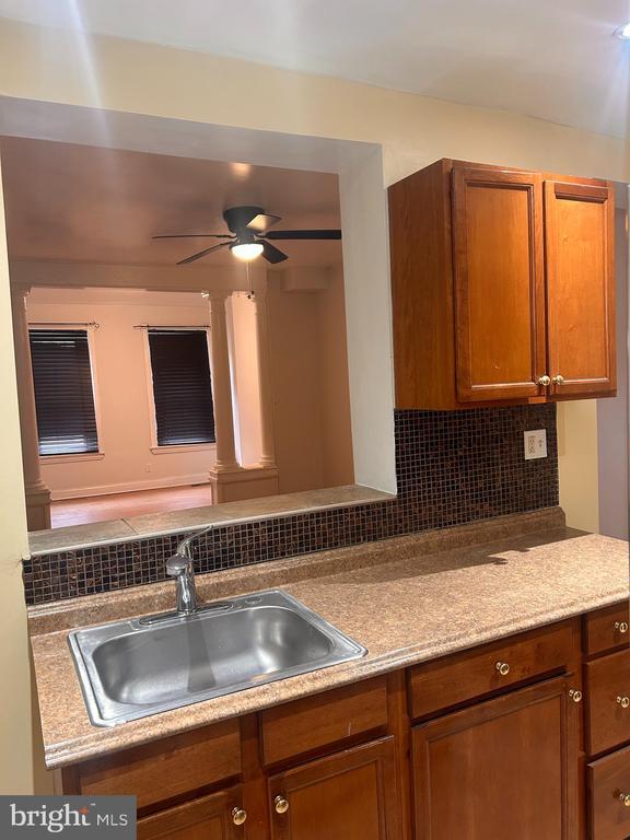 Foto del edificio - 1308 W Lippincott St