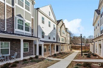 Building Photo - 2111 Wesson Ct