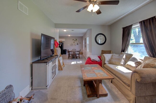 Foto del edificio - 3 bed home