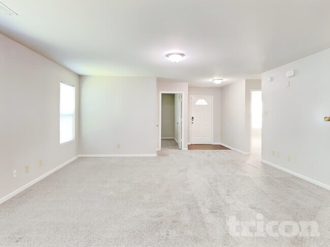 Foto del edificio - 2336 Blackthorn Dr