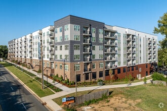 Building Photo - Levels at LoSo