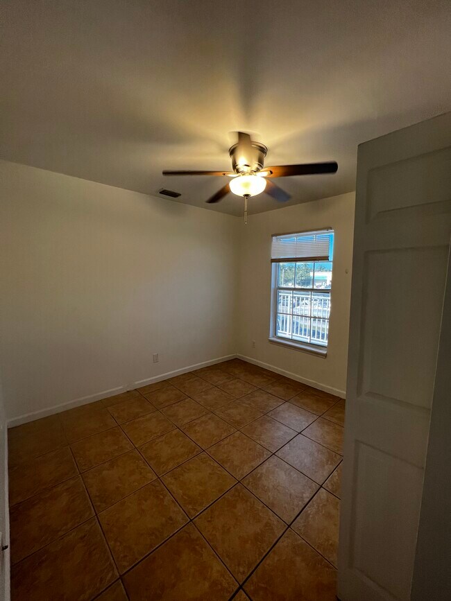 Foto del edificio - 2816 N Roosevelt Blvd