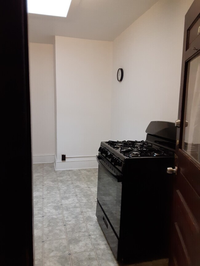 Foto del edificio - 83 Main St