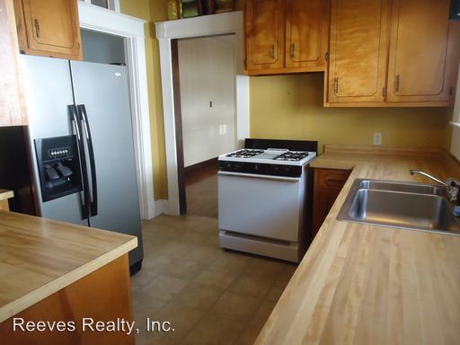 Building Photo - 1314 Azalea St
