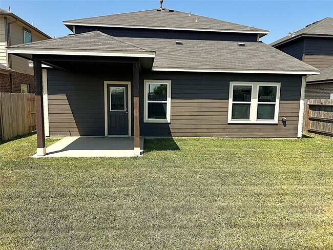 Building Photo - 14302 Beach Pine Trail