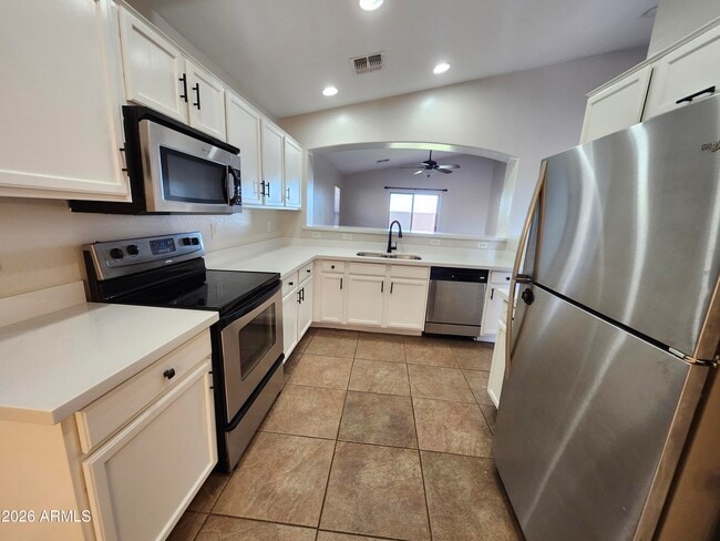 Building Photo - 23739 N El Frio Ct