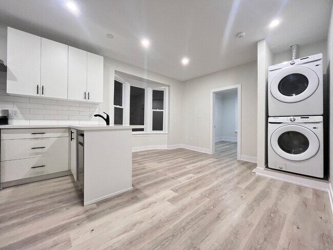 Photo du bâtiment - 33 Somerset Ave