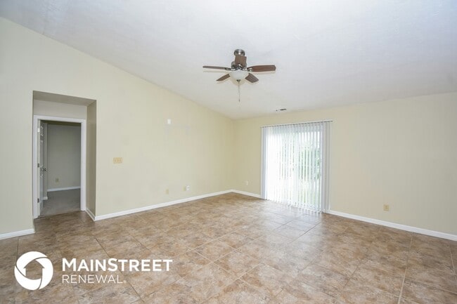 Building Photo - 2220 Rossington Ln