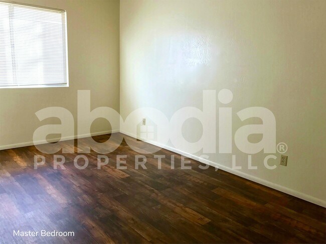 Foto del edificio - 131 Whipple Ext