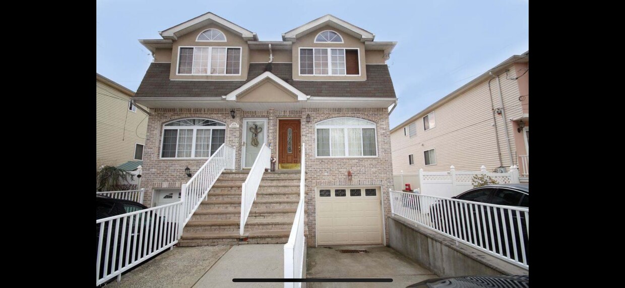 Foto principal - 430 Englewood Ave