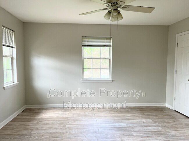 Foto del edificio - 3730 Council Ave